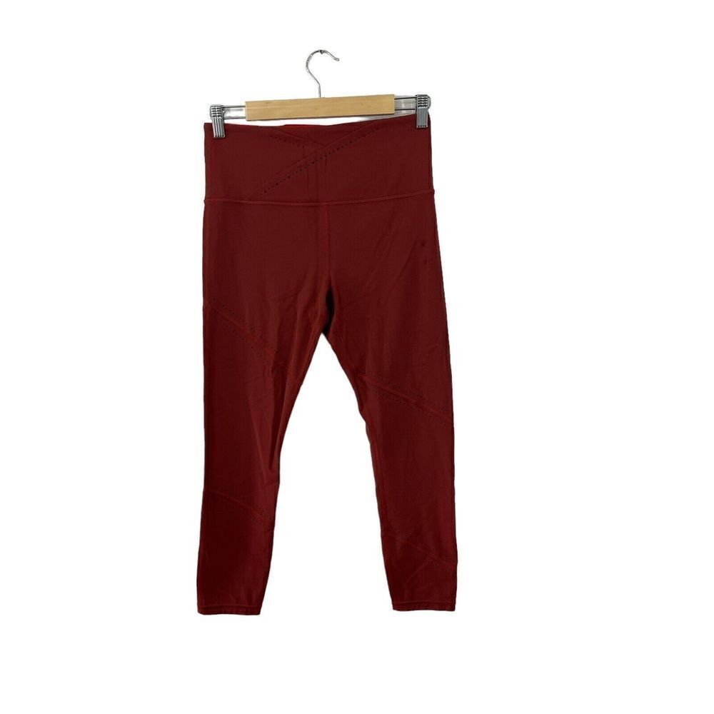 Athleta Medium It's A Wrap 7/8 Tight Leggings Red Athletic Yoga Womens READ